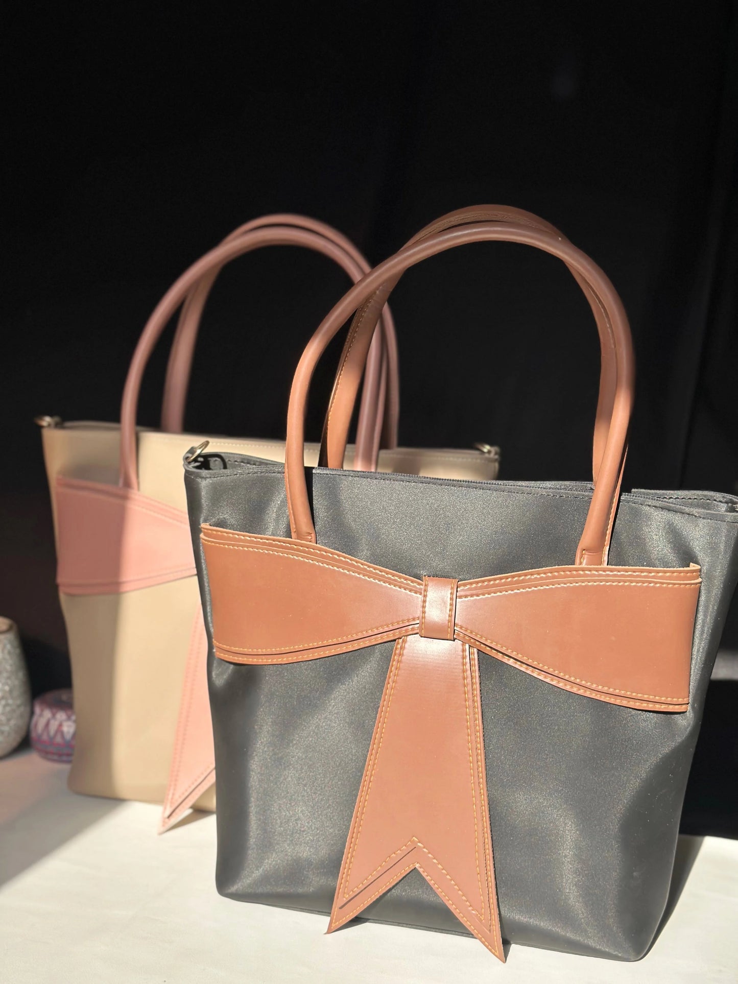 BELLE BOW TOTE